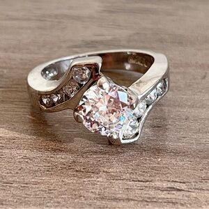 Multi-Stone Cubic Zirconia and Silver Ring - Size 5